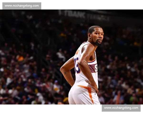 太阳交易杜兰特后重建：中锋补强 + 三新秀崛起，布克顶薪续约成新核