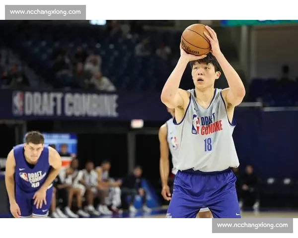 杨瀚森试训征服开拓者 主帅盛赞全场最佳 扣篮王之子无奈称难以招架